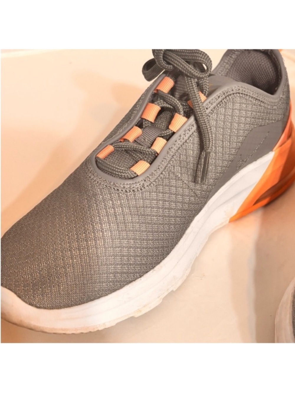 Nike Women's Air Max Motion 2 - Picture 5 of 5